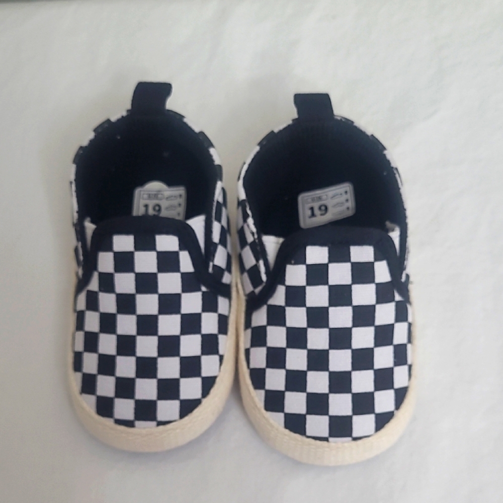 Checkerboard Baby Shoes!  Free With Any purchase.  Just Let Me Know